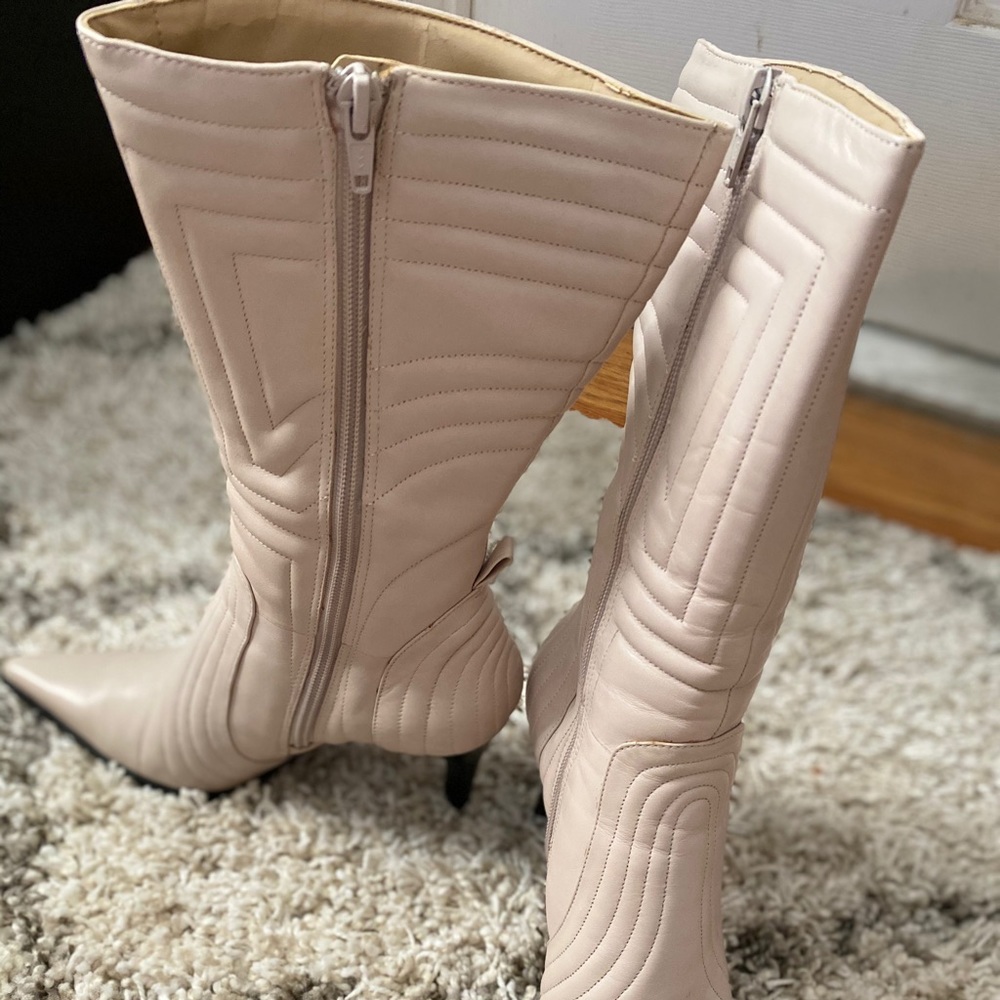 PreOwned-Vintage Nine West Boots (Mod style)